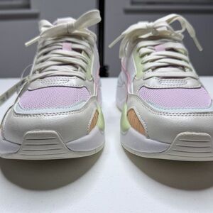 NEW Puma SoftFoam+ Sneakers Women’s Size 9 Pastel Pink Green White